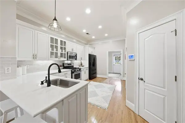 8420 Parker PL, Roswell, GA 30076