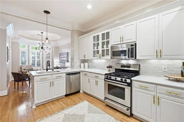8420 Parker PL, Roswell, GA 30076
