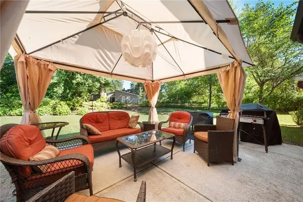 2760 Baramore RD NE, Marietta, GA 30062