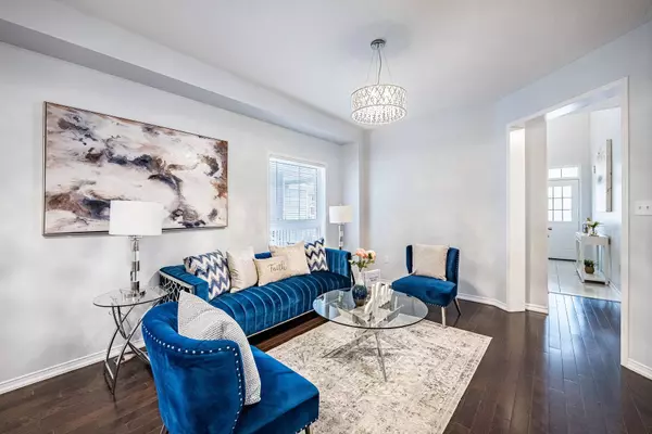 1867 Arborwood Dr, Oshawa, ON L1K 0R3