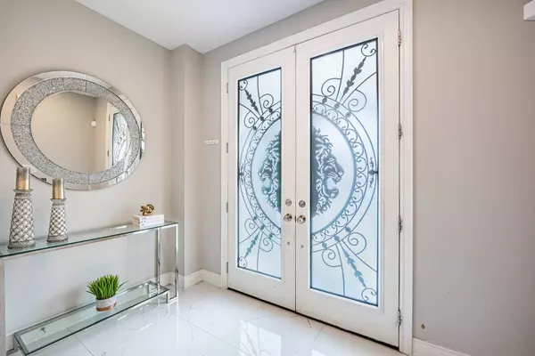 1259 McPhedran Pt, Milton, ON L9E 1J5