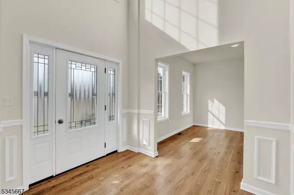 11 Davon Ln, Hardyston Twp., NJ 07419