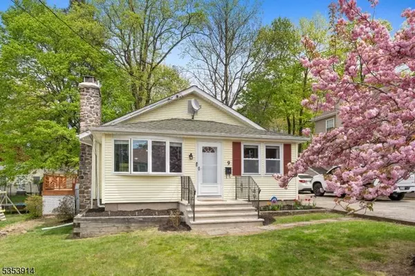 9 Hatakawanna Ter, Mount Olive Twp., NJ 07828