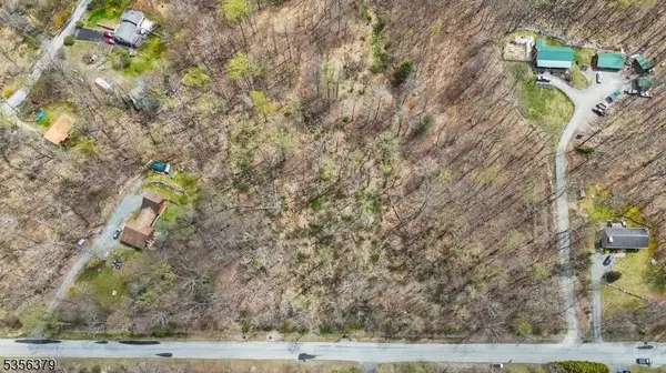 13 Oak Ridge Rd, Montague Twp., NJ 07827