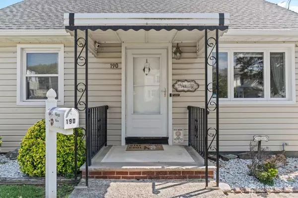 190 Jackson AVE, Edison, NJ 08837