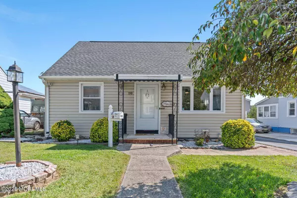 190 Jackson Avenue, Edison, NJ 08837