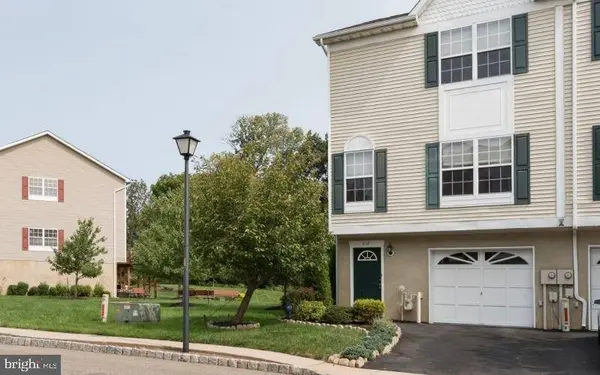 312 GEORGE WILSON BLVD, Flemington, NJ 08822