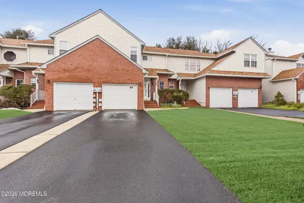 84 Drew Court, Manalapan, NJ 07726