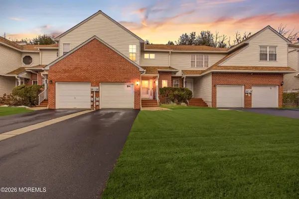 84 Drew Court, Manalapan, NJ 07726