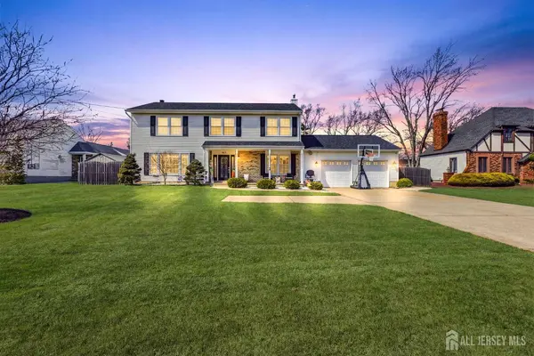 623 Lloyd RD, Aberdeen, NJ 07747