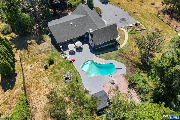 2 Rossi DR, Clinton Twp, NJ OTHER