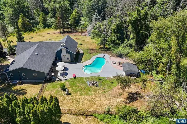 2 Rossi DR, Clinton Twp, NJ OTHER