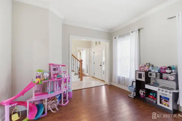 34 Tobyhanna TRL, Hopatcong, NJ 07843