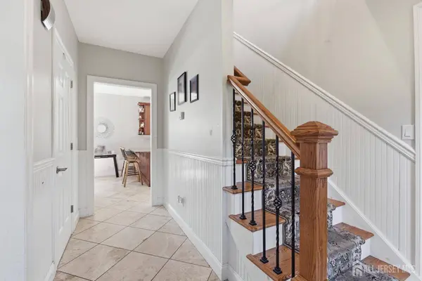 34 Tobyhanna TRL, Hopatcong, NJ 07843