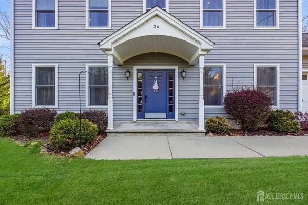 34 Tobyhanna TRL, Hopatcong, NJ 07843