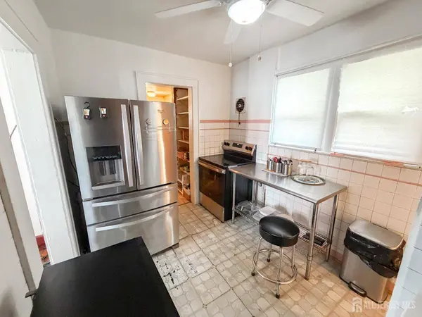 315 Hunter AVE, Scotch Plains, NJ 07076