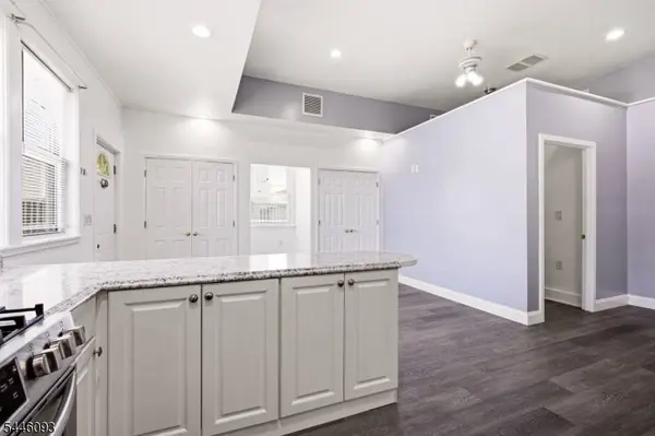 501 Niles St #1, Elizabeth City, NJ 07202