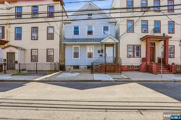 101 Highland AVE