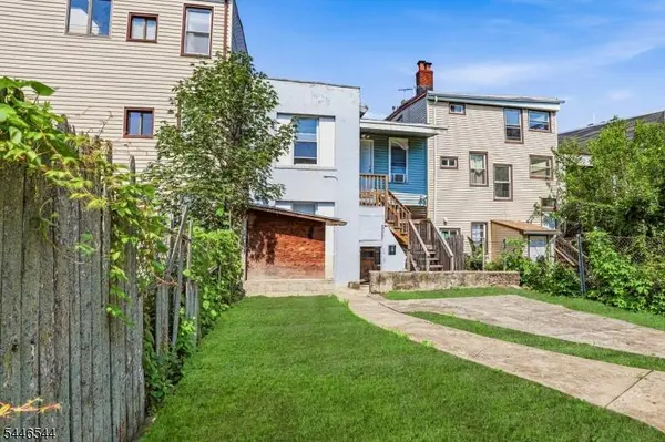 101 Highland Ave, Newark City, NJ 07104