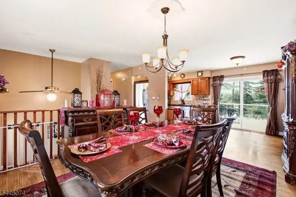 2 Scenic Dr, Green Twp., NJ 07821