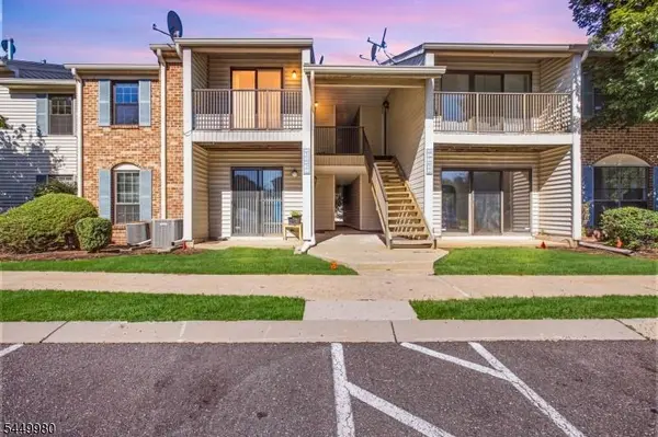 61 Taylor Dr