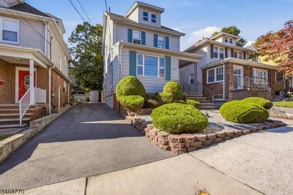 248 Tom Hunter Rd, Fort Lee Boro, NJ 07024