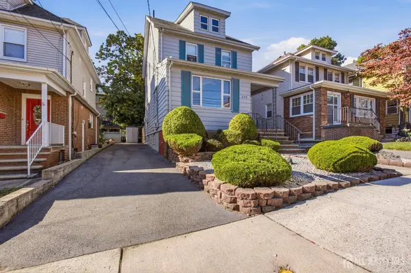 248 Tom Hunter RD, Fort Lee, NJ 07024