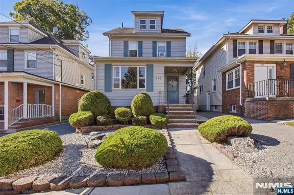 248 Tom Hunter RD, Fort Lee, NJ 07024