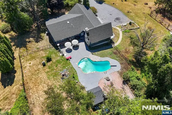 2 Rossi DR, Clinton Twp, NJ OTHER