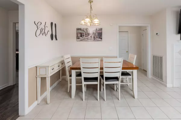 251 Flagstone DR, Rossville, GA 30741