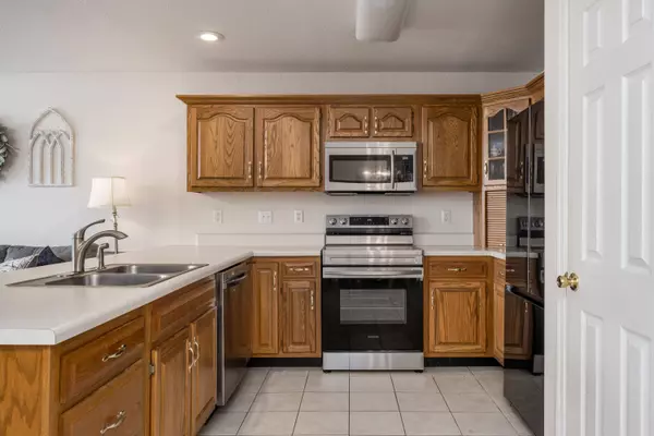 251 Flagstone DR, Rossville, GA 30741