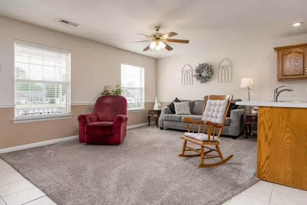 251 Flagstone DR, Rossville, GA 30741