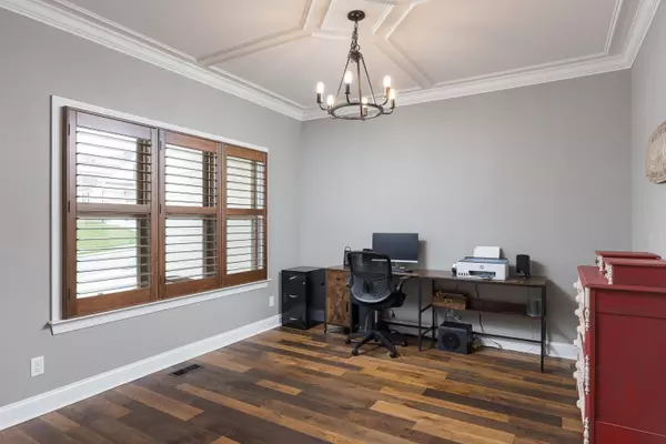 9126 Sir Hudson CT, Harrison, TN 37341