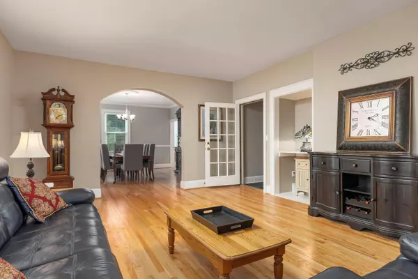 484 View DR, Chattanooga, TN 37404