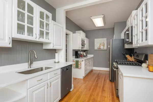 484 View DR, Chattanooga, TN 37404