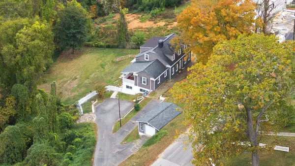 484 View DR, Chattanooga, TN 37404