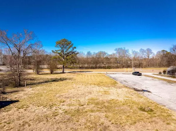 5515 Main ST, Ooltewah, TN 37363