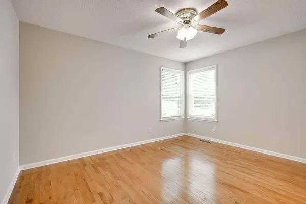 176 Hunters Run CIR, Cleveland, TN 37312