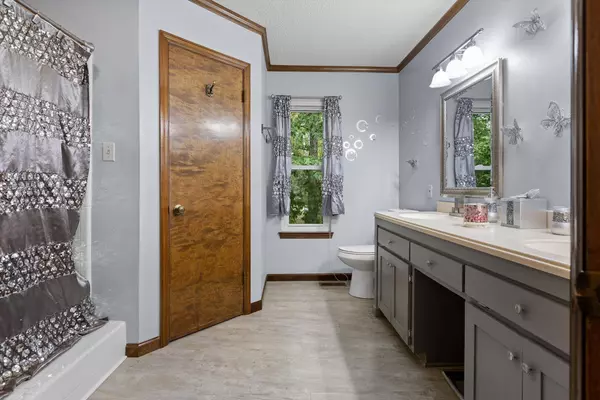 131 Cedarwood TRL, Cleveland, TN 37312