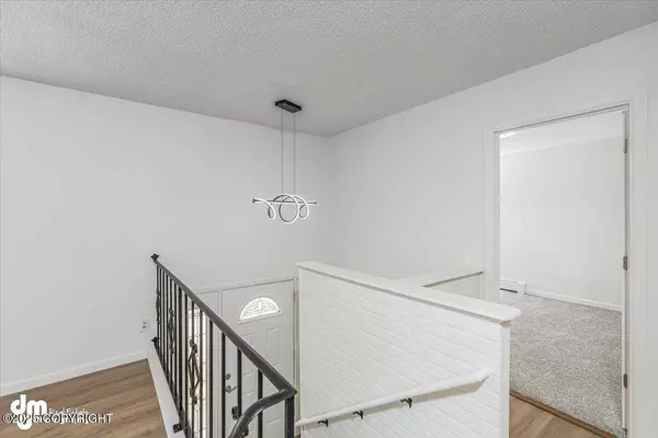 1718 Diomede ST, Anchorage, AK 99504