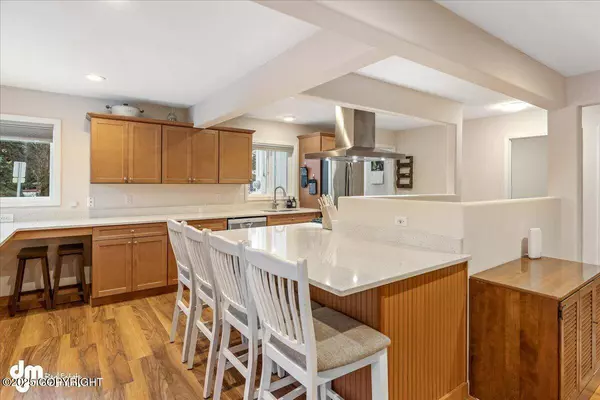 1594 Birchwood ST, Anchorage, AK 99508