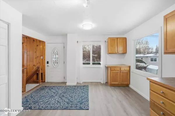 204 Patterson ST, Anchorage, AK 99504