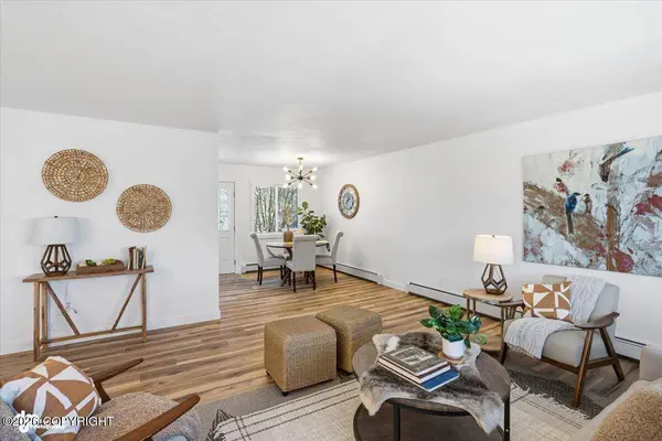 1560 Beaver PL, Anchorage, AK 99504