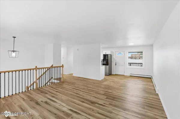 7339 E 17th AVE, Anchorage, AK 99504