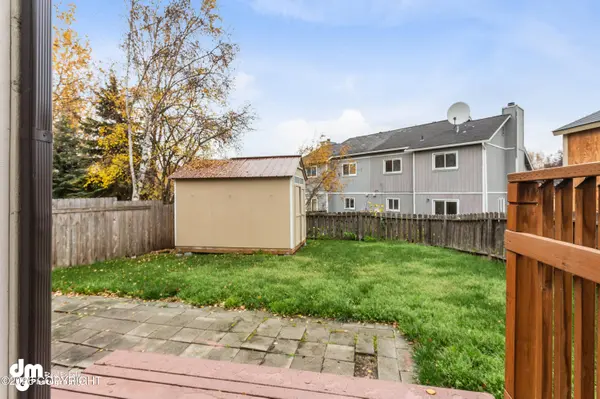 7017 Cape Lisburne LOOP, Anchorage, AK 99504