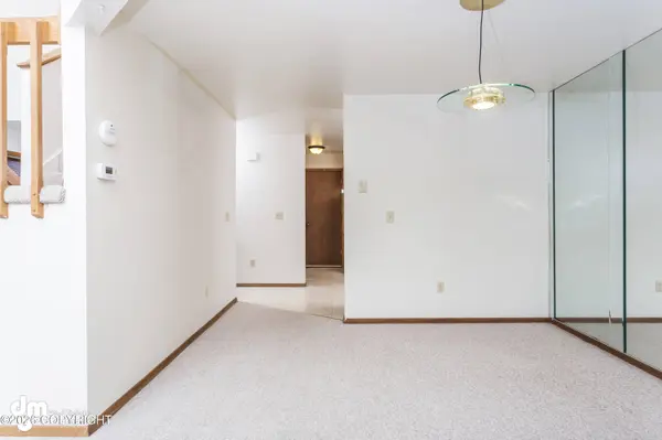 7017 Cape Lisburne LOOP, Anchorage, AK 99504