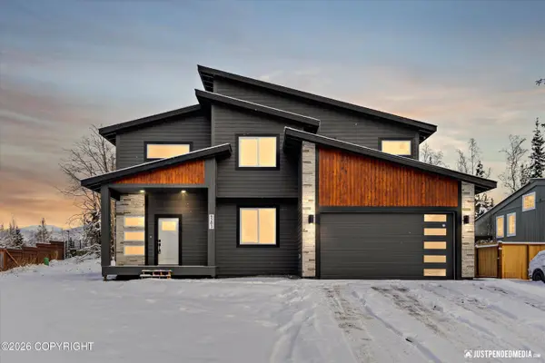 9203 Strutz AVE, Anchorage, AK 99507