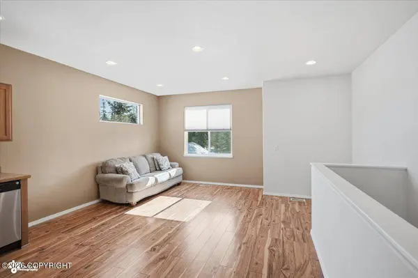 4501 Campbell Park LOOP #25, Anchorage, AK 99507