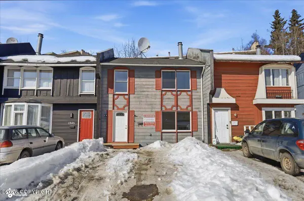 1251 Elegante LN, Anchorage, AK 99501