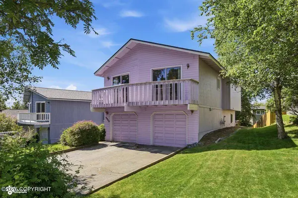 8840 Winchester ST, Anchorage, AK 99507